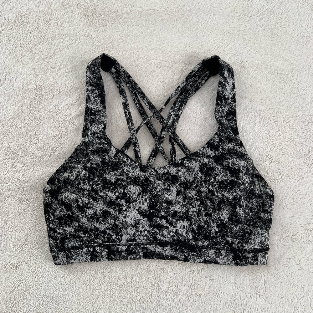Lululemon bra size 6